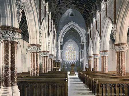 Boddelwyddan-Church-interio.jpg