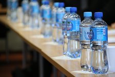 Как собирают пластиковые бутылки в Турции